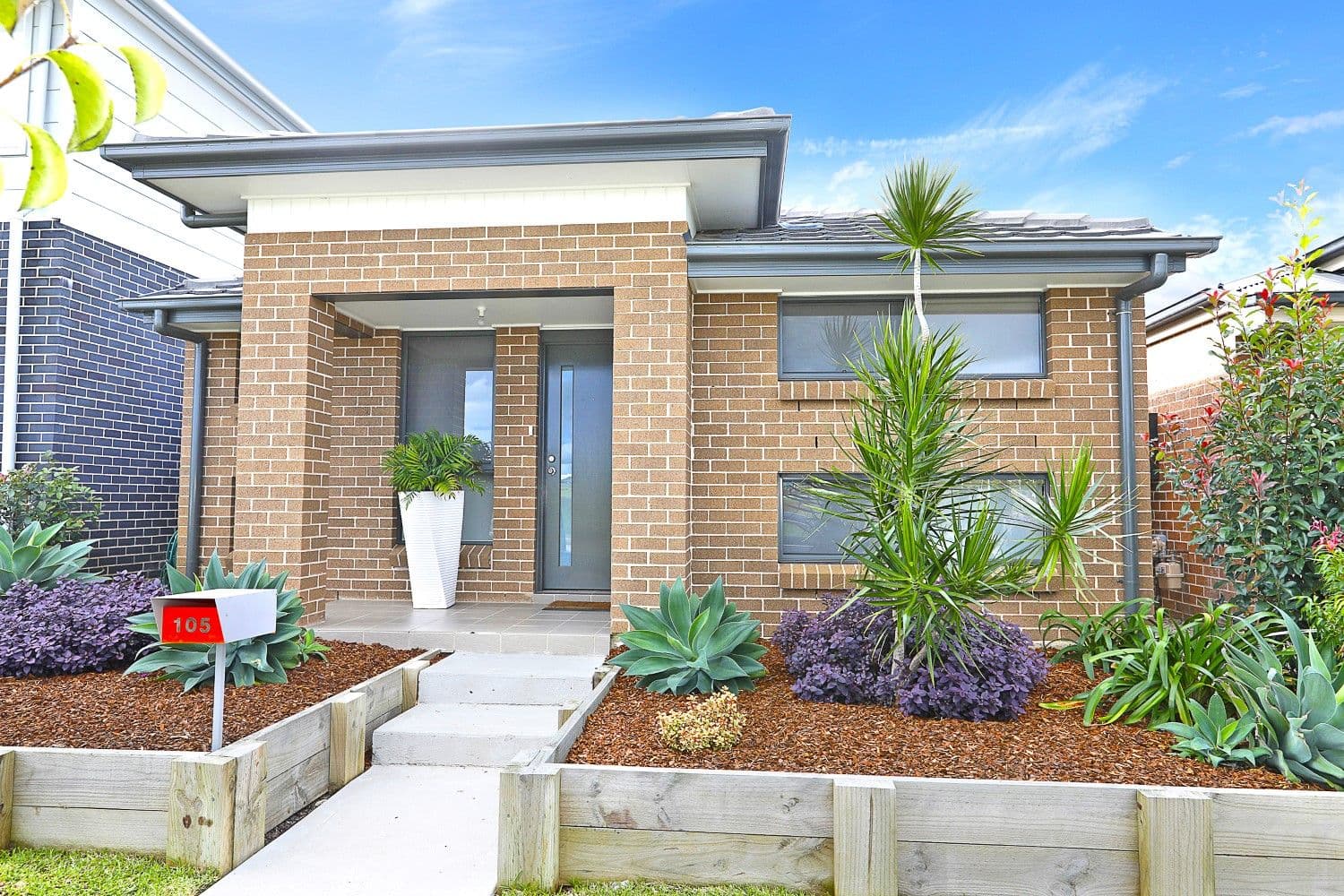 16 Roslyn Court, Dandenong North, Dandenong North - Thumbnail 2