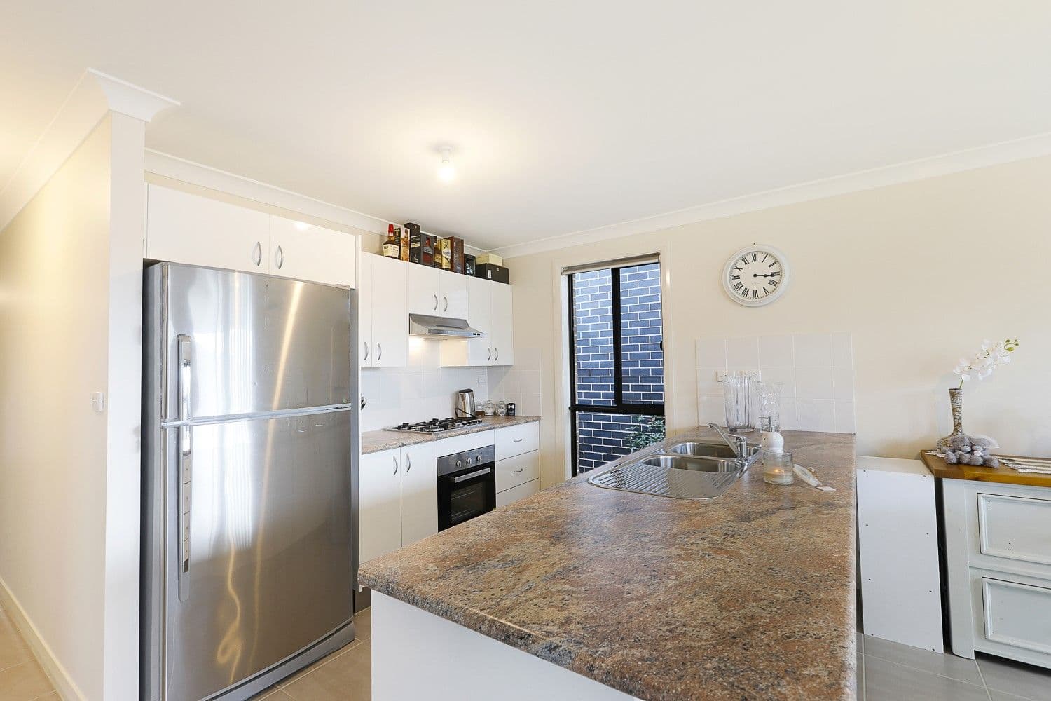 16 Roslyn Court, Dandenong North, Dandenong North - Thumbnail 4