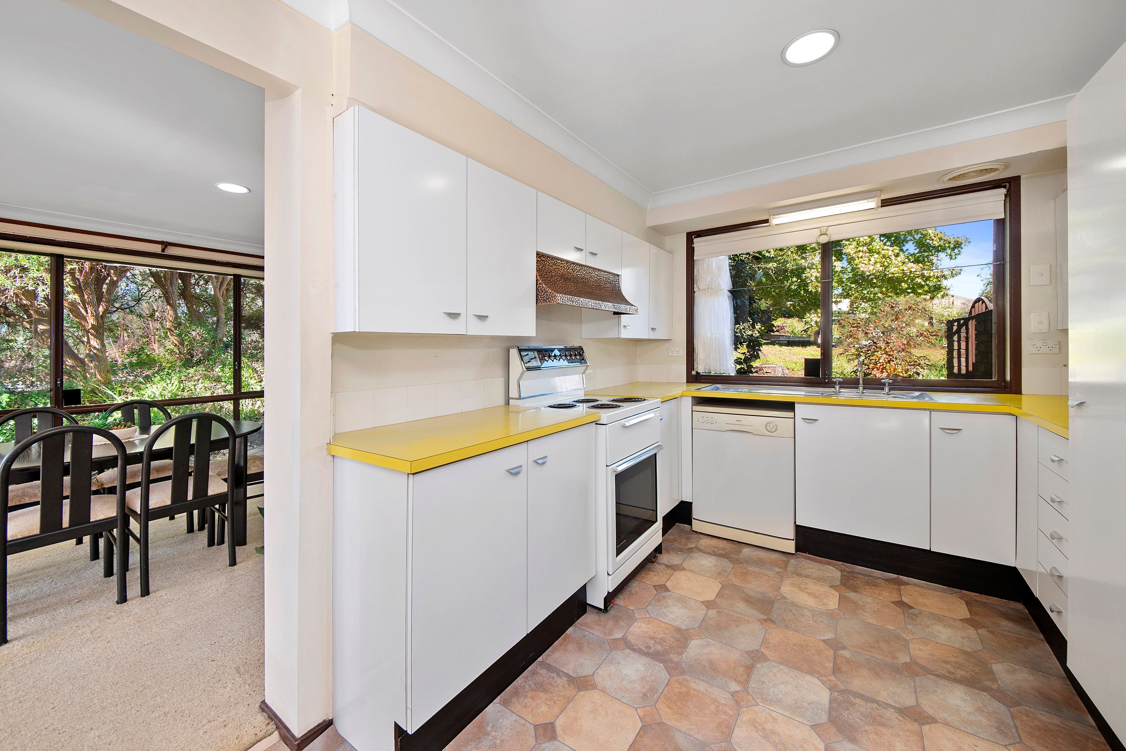 8 Barratta Place, Bangor NSW 2234, Bangor - Thumbnail 5