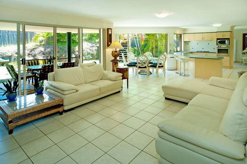 12 Motu Close, PACIFIC PINES QLD 4211, Pacific Pines - Thumbnail 3