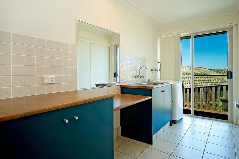 12 Motu Close, PACIFIC PINES QLD 4211, Pacific Pines - Thumbnail 8
