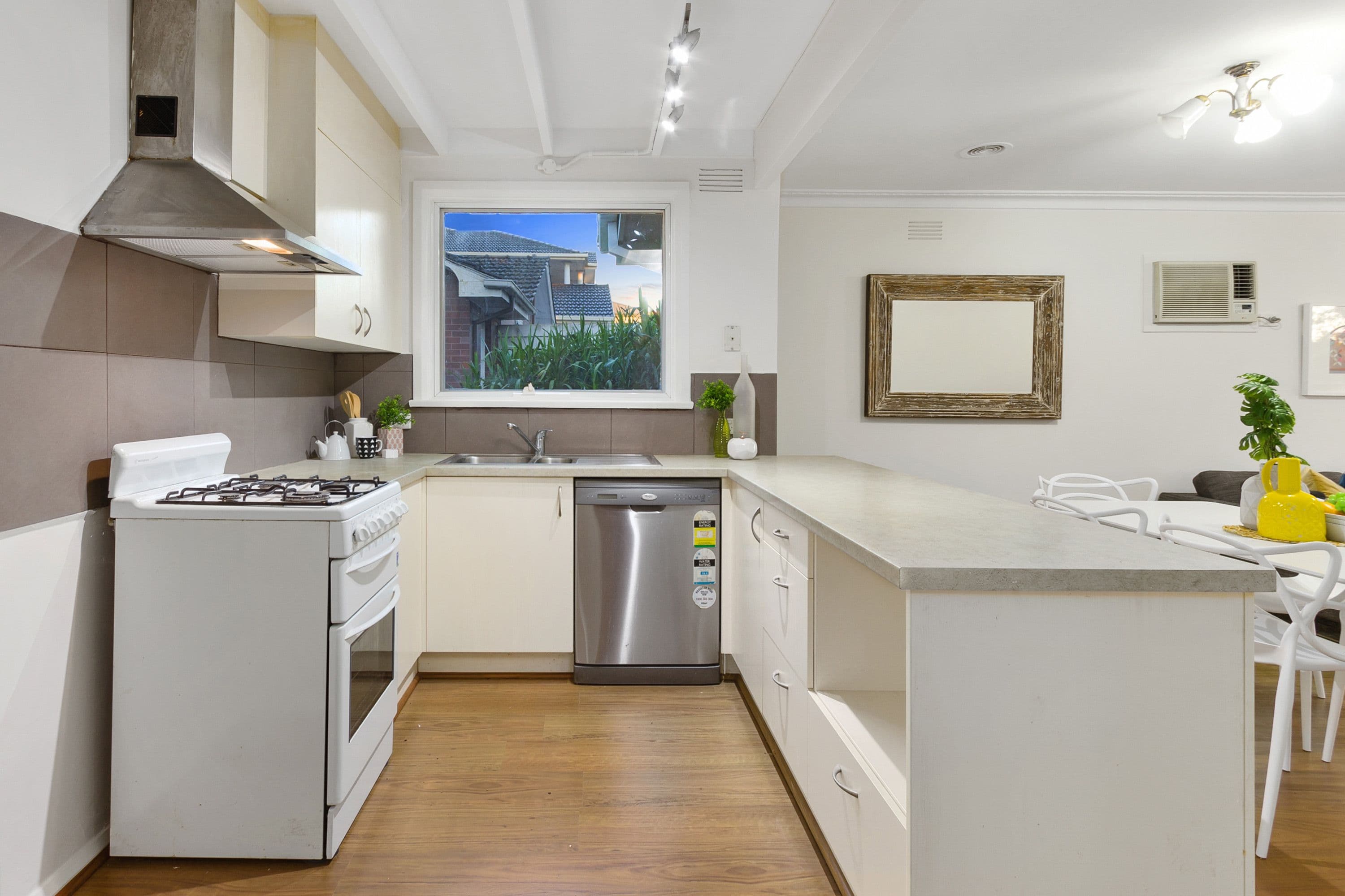 11 Luckie Street, Nunawading VIC 3131, Nunawading - Thumbnail 3