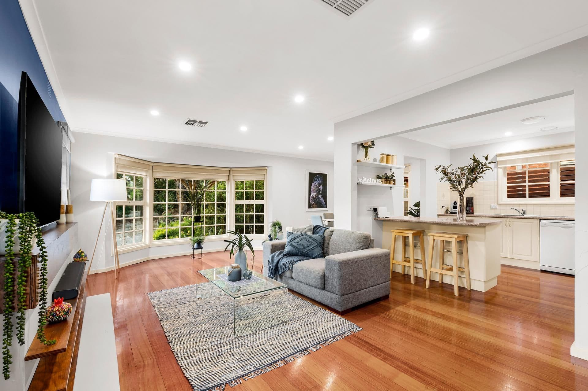 28 Koonawarra Way, Diamond Creek VIC 3089, Diamond Creek - Thumbnail 2