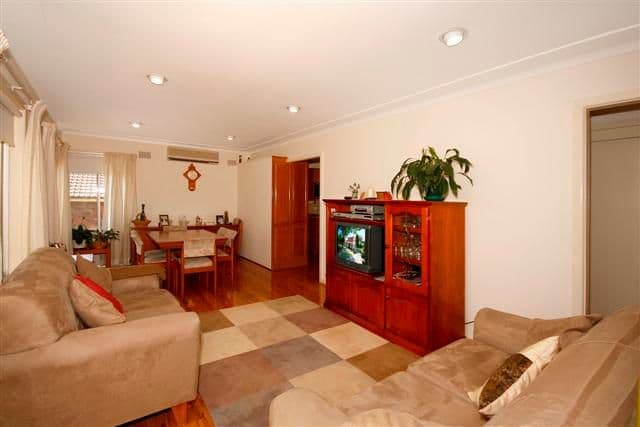 18 Napier Street, ENGADINE NSW 2233, Engadine - Thumbnail 2
