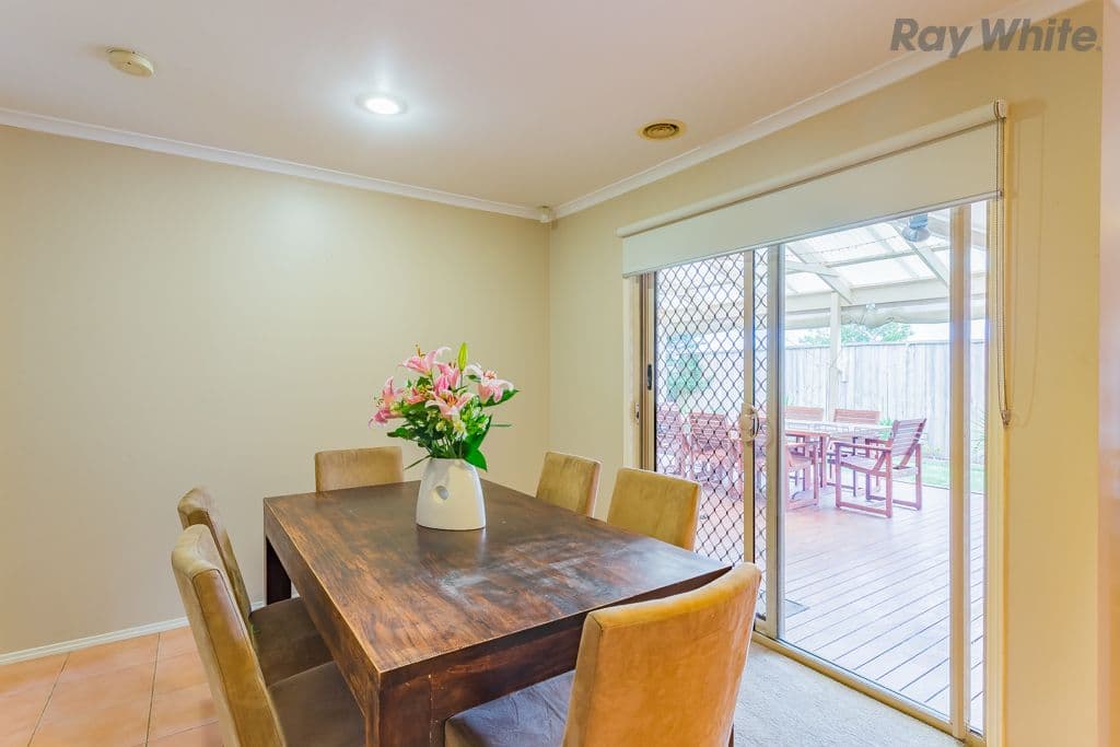 46 Kenswick Drive, Hillside VIC 3037, Hillside - Thumbnail 4