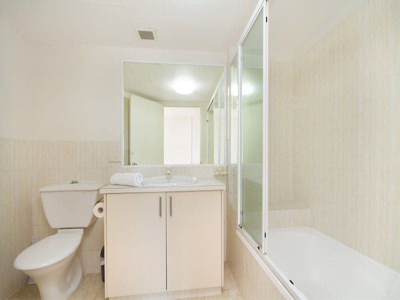 6 Coyne Street, COOLANGATTA QLD 4225, Coolangatta - Thumbnail 6