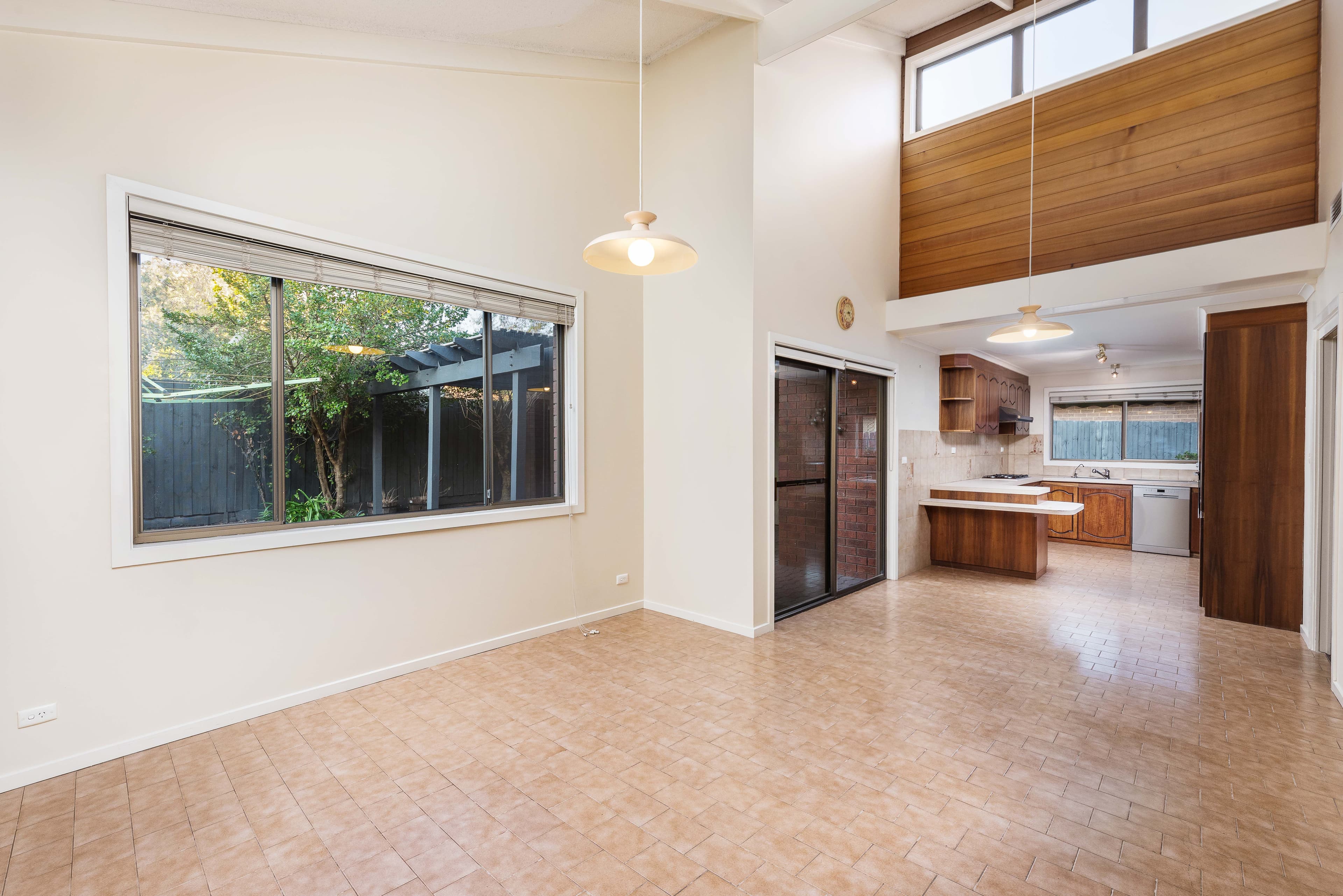10 Doubell Court, Mill Park VIC 3082, Mill Park - Thumbnail 4