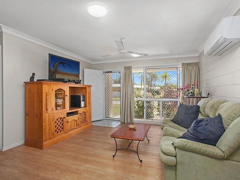 31 Gower Street, Kelso QLD 4815, Kelso - Thumbnail 2