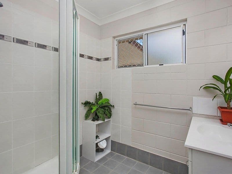 31 Gower Street, Kelso QLD 4815, Kelso - Thumbnail 5