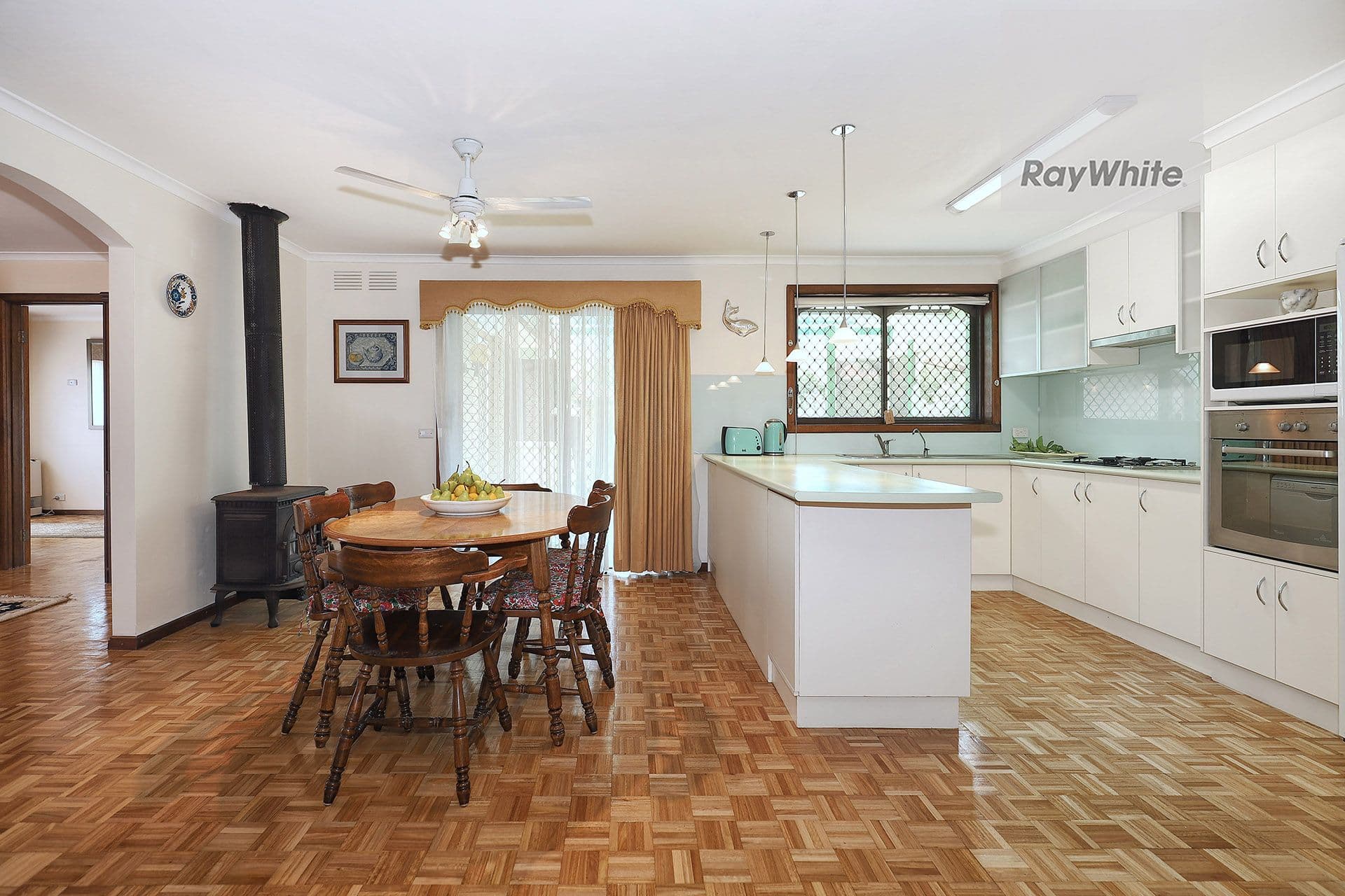 6 Oakhurst Court, Gladstone Park VIC 3043, Gladstone Park - Thumbnail 7