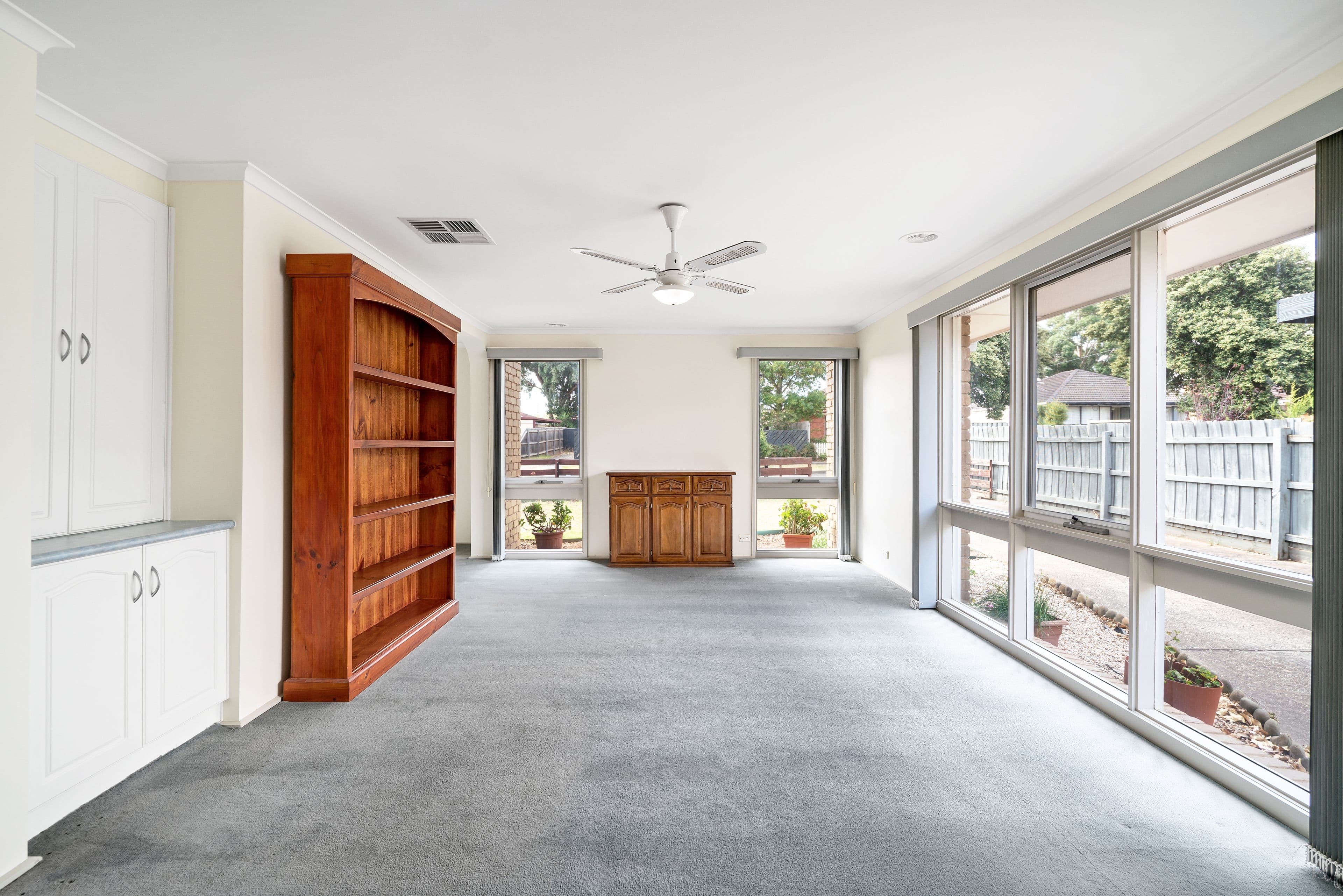 17 Penguin Street, Melton VIC 3337, Melton - Thumbnail 2
