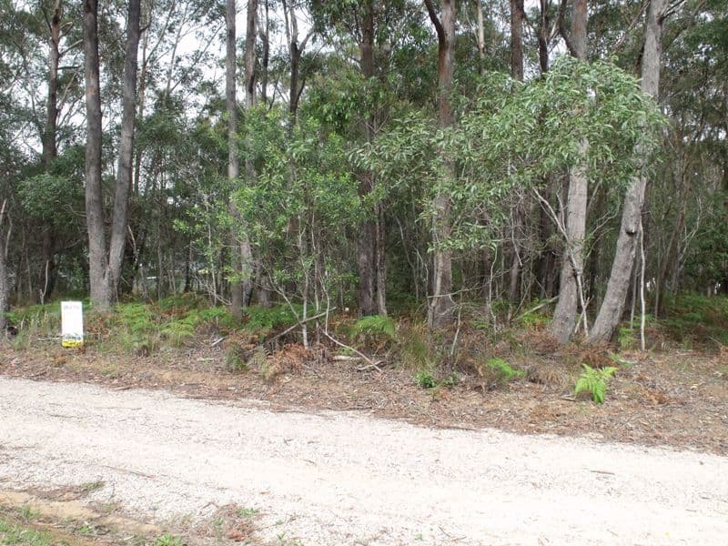 24 Coombah Drive, RUSSELL ISLAND QLD 4184, Russell Island - Thumbnail 2