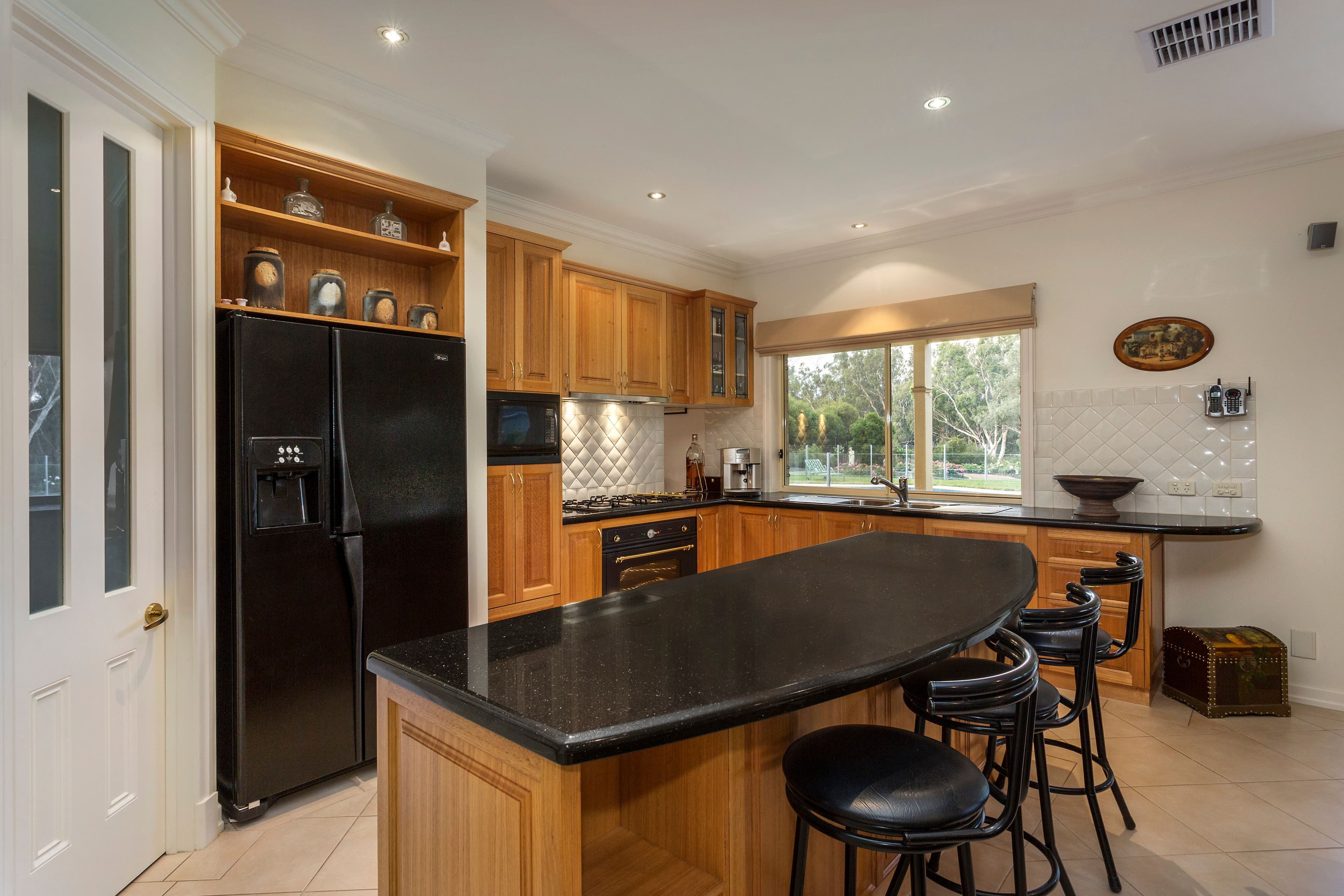 11 Chelsworth Drive, Echuca VIC 3564, Echuca - Thumbnail 2