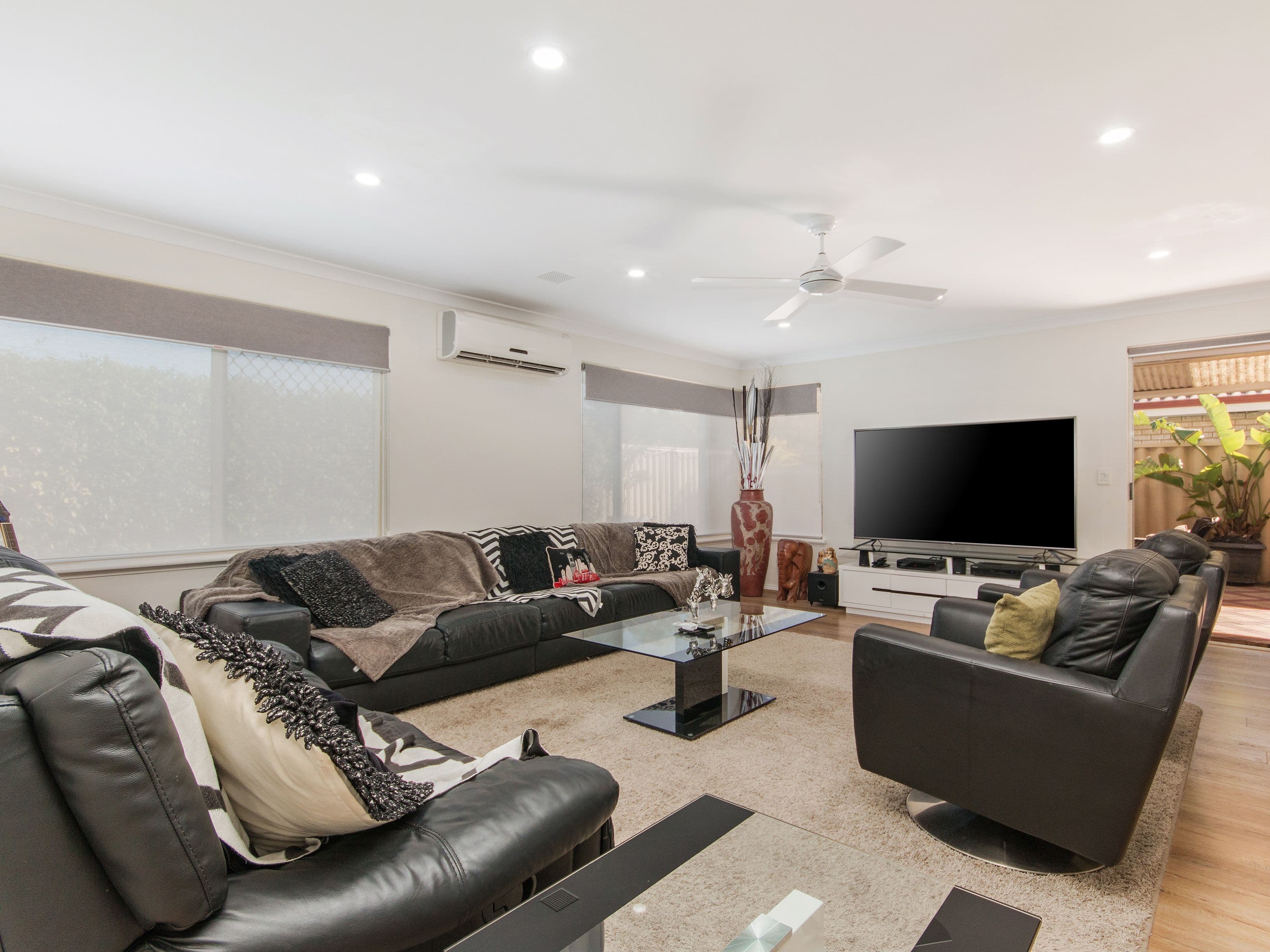 10a Bay View Street, Rockingham WA 6168, Rockingham - Thumbnail 2