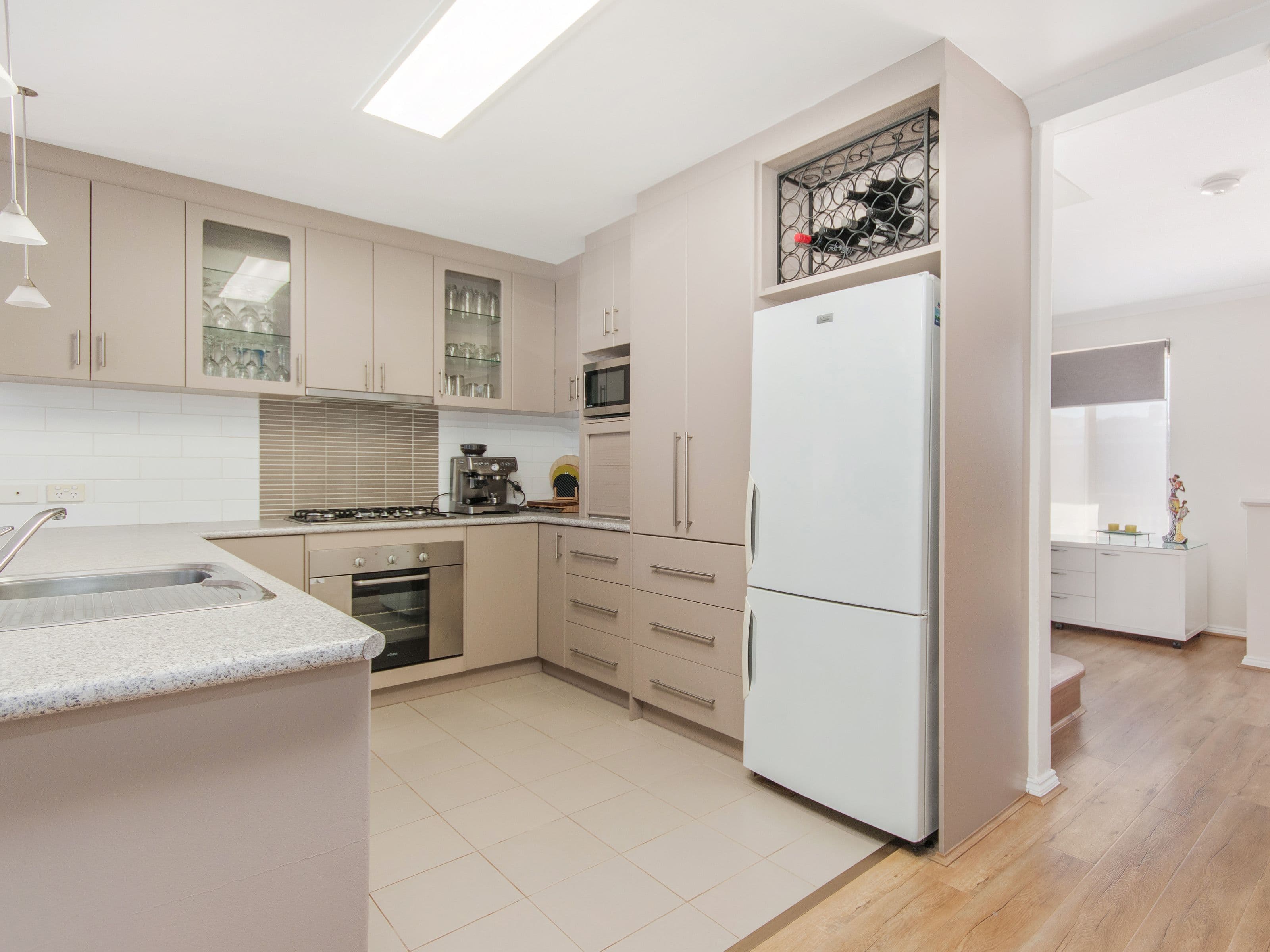 10a Bay View Street, Rockingham WA 6168, Rockingham - Thumbnail 4