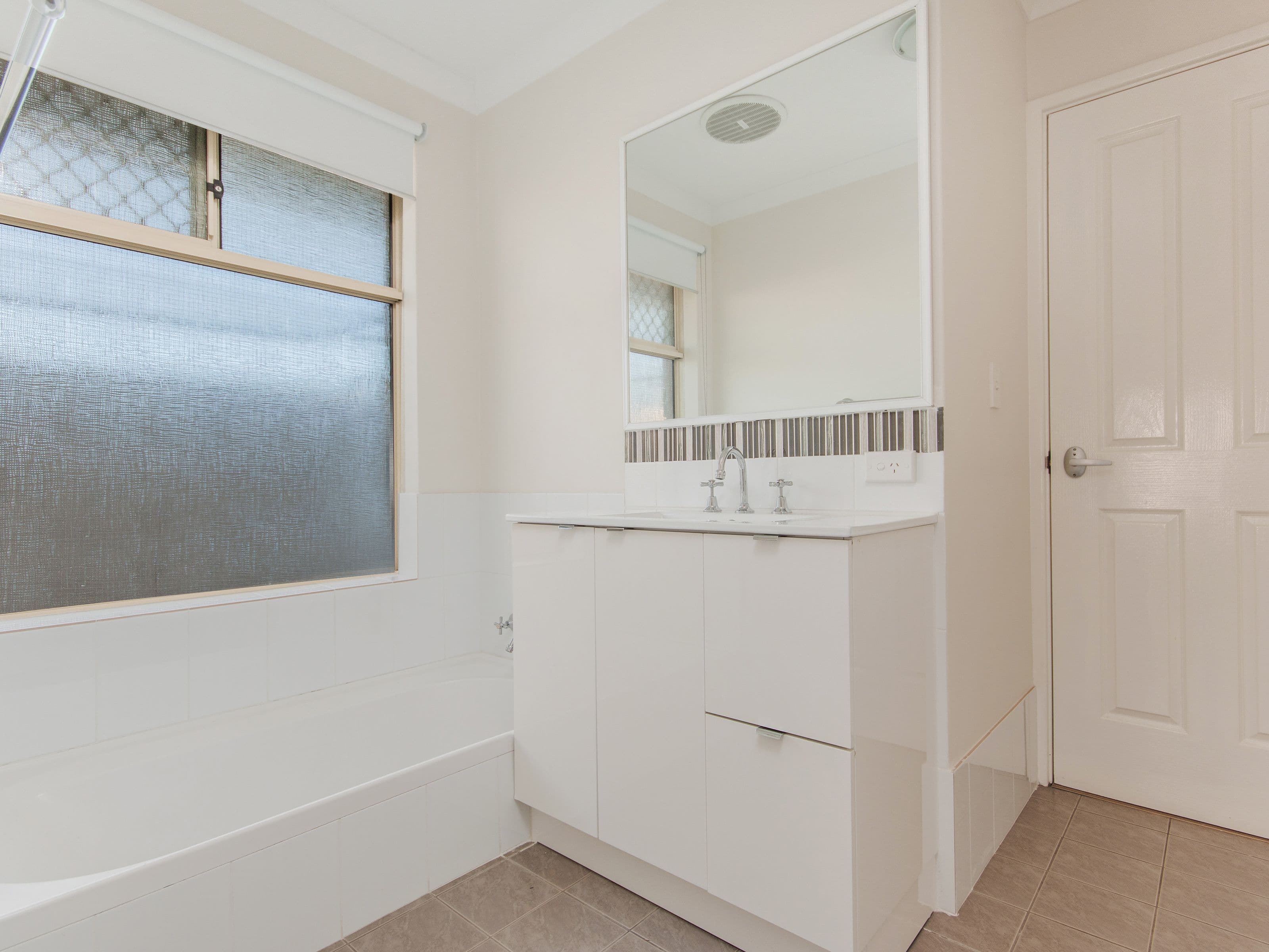 10a Bay View Street, Rockingham WA 6168, Rockingham - Thumbnail 7