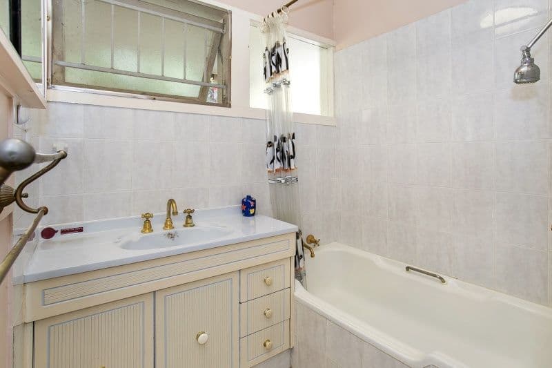 128 Marshall Lane, Kenmore QLD 4069, Kenmore - Thumbnail 7