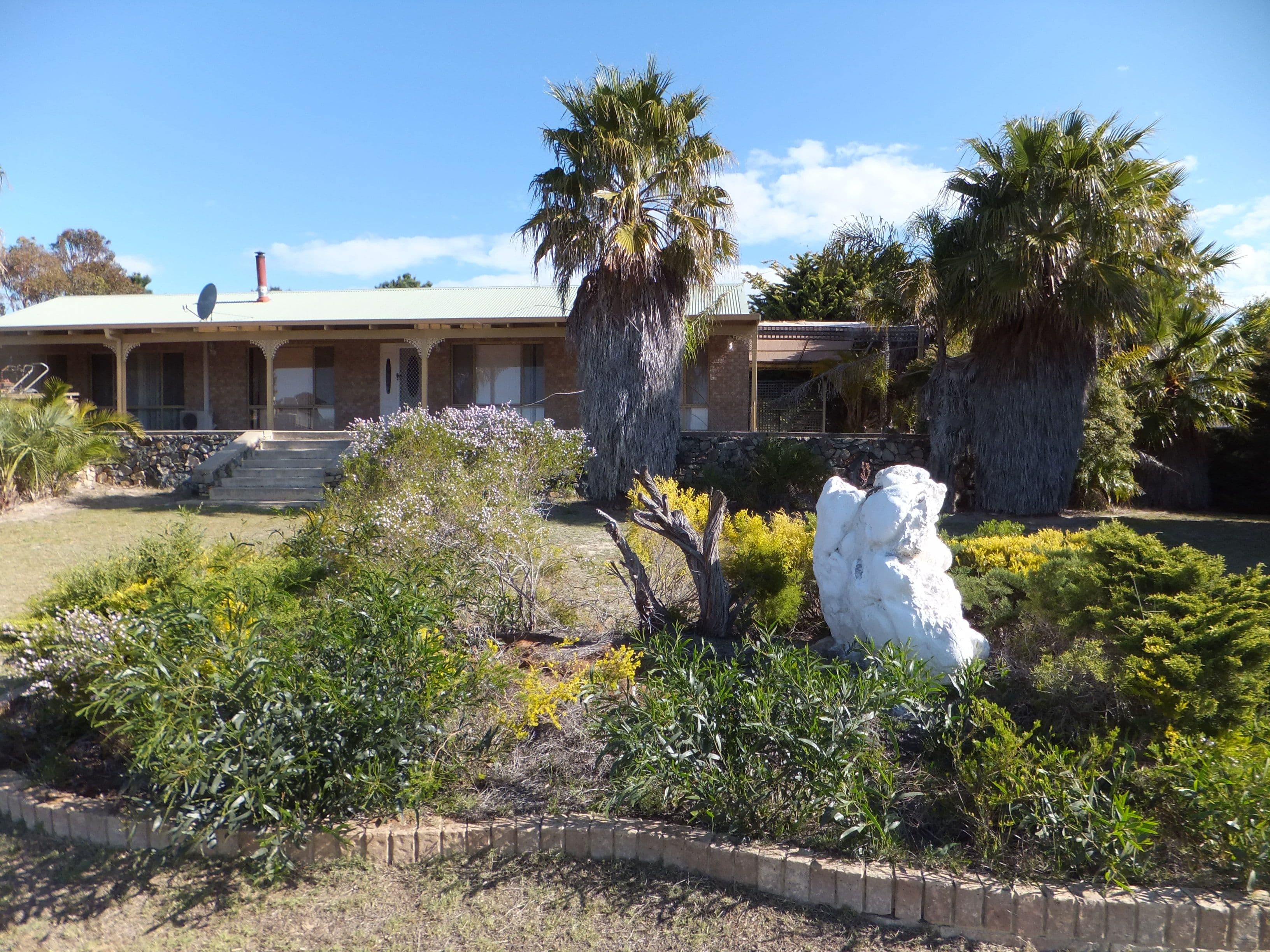 1 Cambewarra Drive, Hopetoun WA 6348, Hopetoun - Thumbnail 2