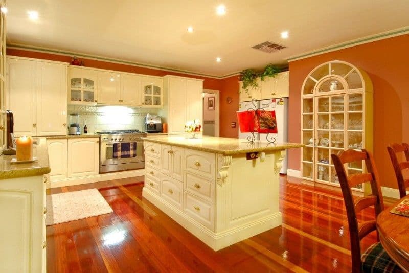5 Lamour Avenue, SOUTH MORANG VIC 3752, South Morang - Thumbnail 2