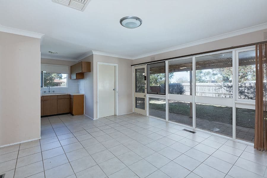 1 Vasey Court, MELTON SOUTH VIC 3338, Melton South - Thumbnail 3