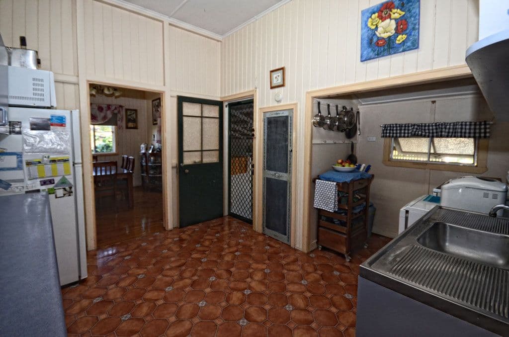 11 Grevillea Street, BILOELA QLD 4715, Biloela - Thumbnail 5