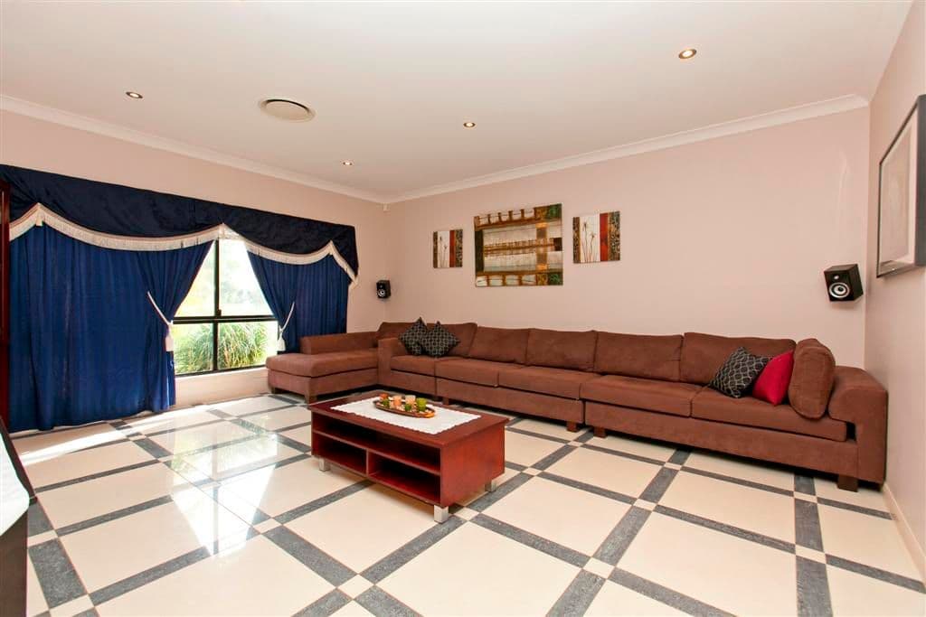 25 Caswell Crescent, REDLAND BAY QLD 4165, Redland Bay - Thumbnail 4