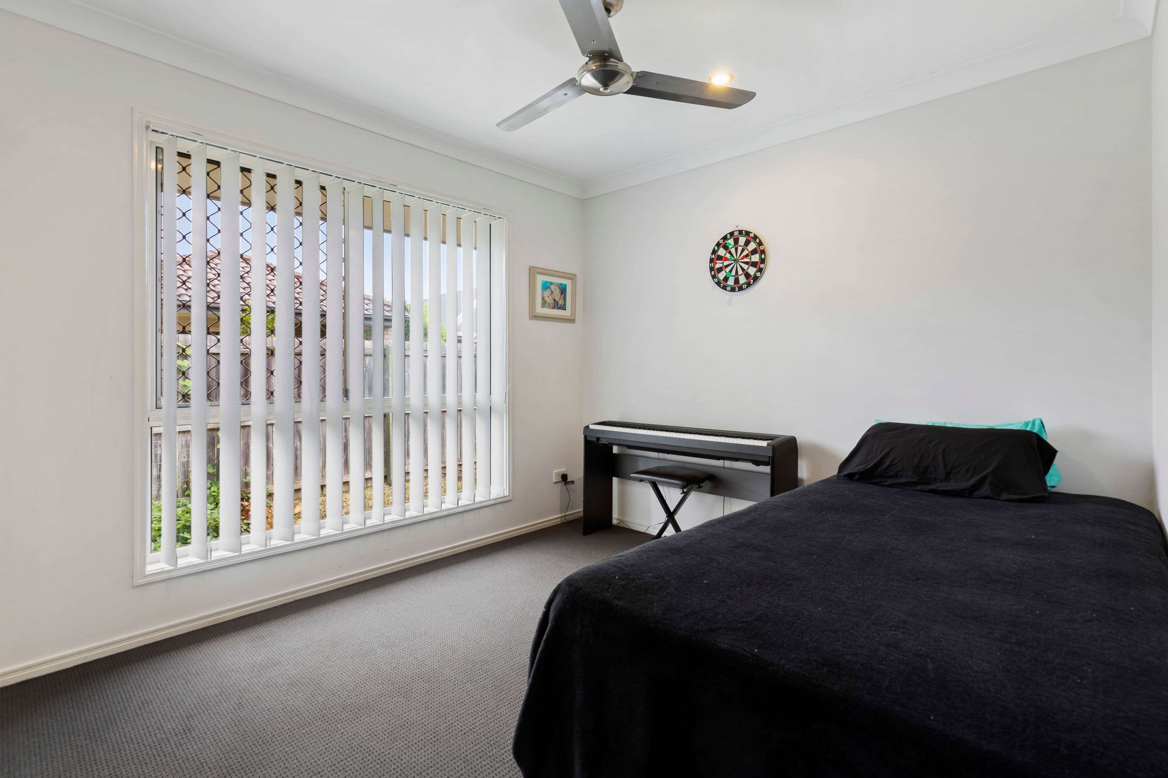 9 Reichman Street, Caboolture QLD 4510, Caboolture - Thumbnail 5