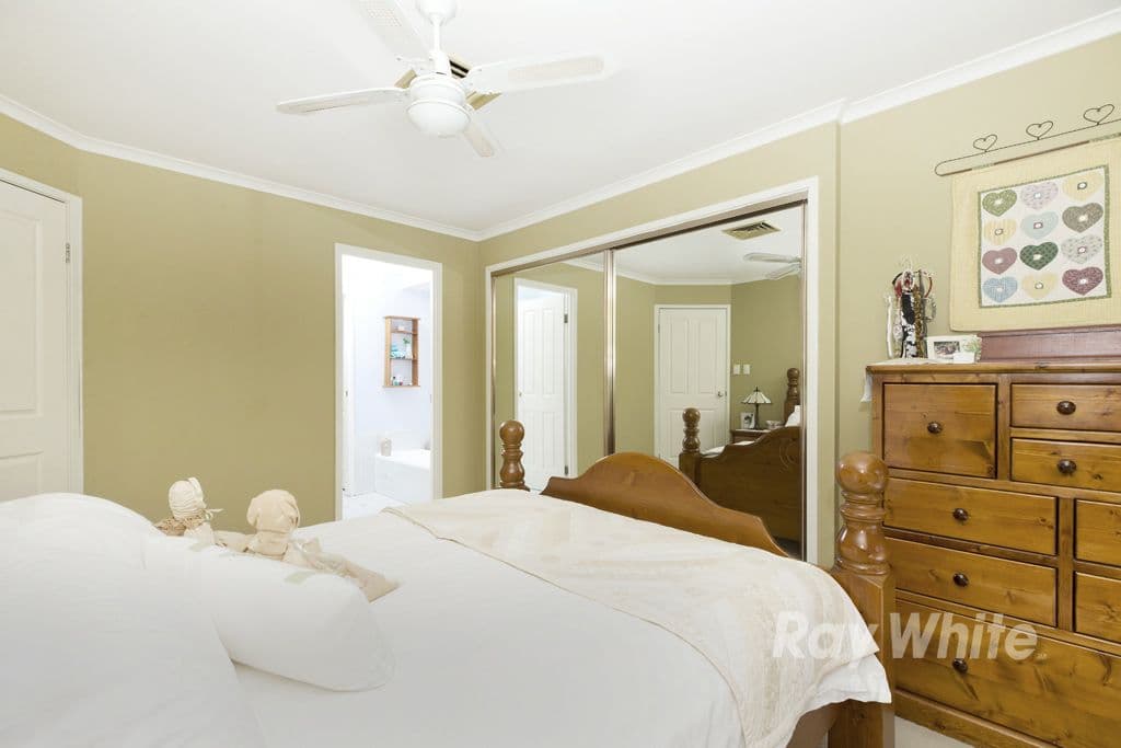 7 Columbia Close, Woodrising - Thumbnail 7