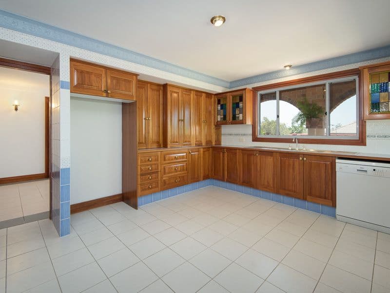 3 Stella Place, CARSELDINE QLD 4034, Carseldine - Thumbnail 3
