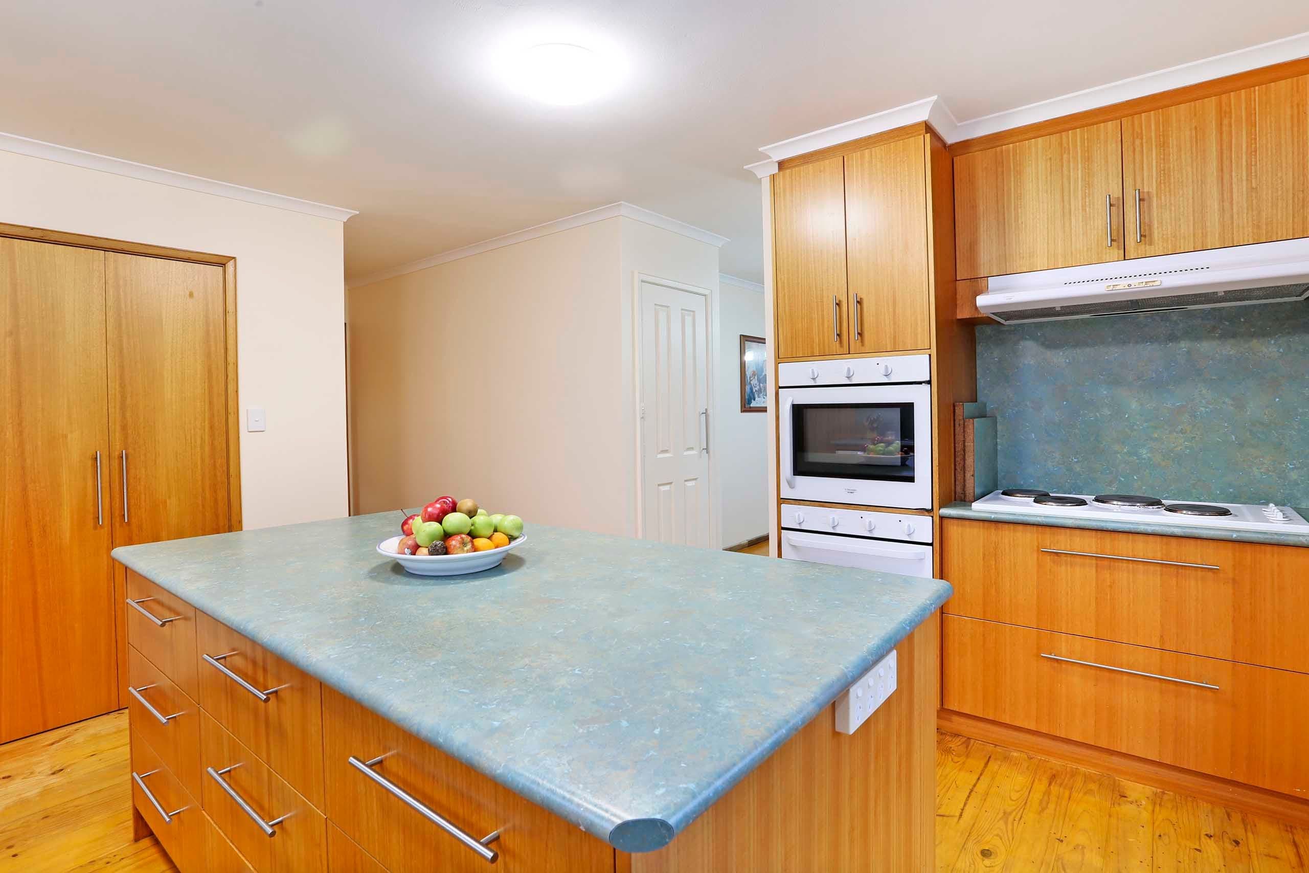20 Brolga Crescent, Wandana Heights VIC 3216, Wandana Heights - Thumbnail 8