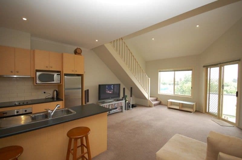 13-15 Hewish Road, CROYDON VIC 3136, Croydon - Thumbnail 2