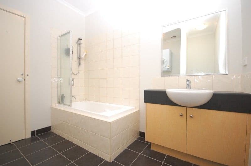 13-15 Hewish Road, CROYDON VIC 3136, Croydon - Thumbnail 6