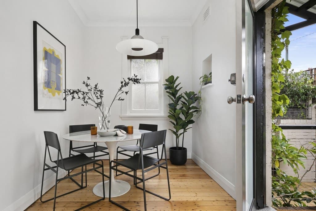 111 Mitchell Road, Alexandria - Thumbnail 3