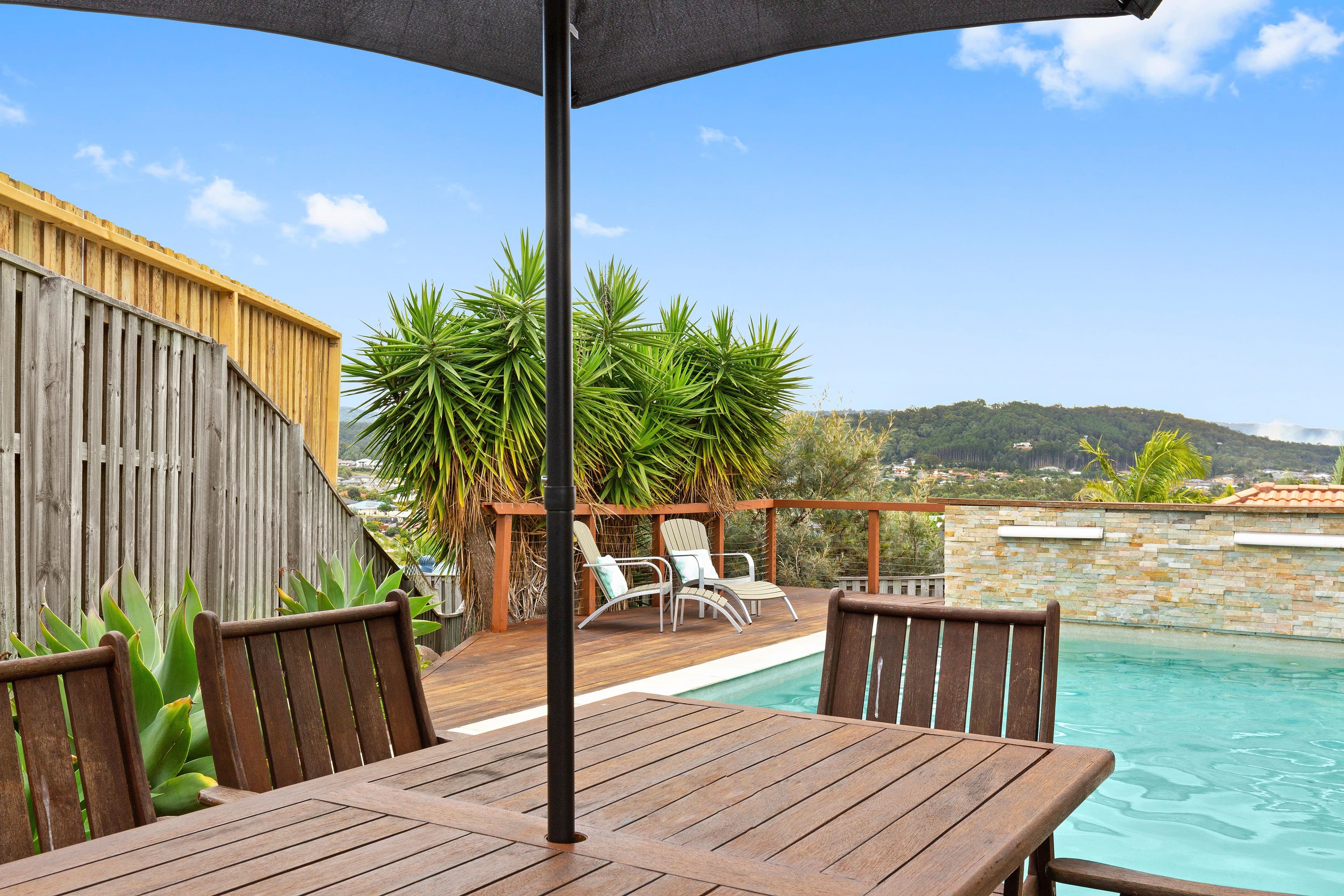 28 Yamba Street, Pacific Pines QLD 4211, Pacific Pines - Thumbnail 3