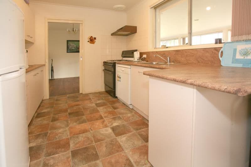 3 Andelana Avenue, WHEELERS HILL VIC 3150, Wheelers Hill - Thumbnail 2