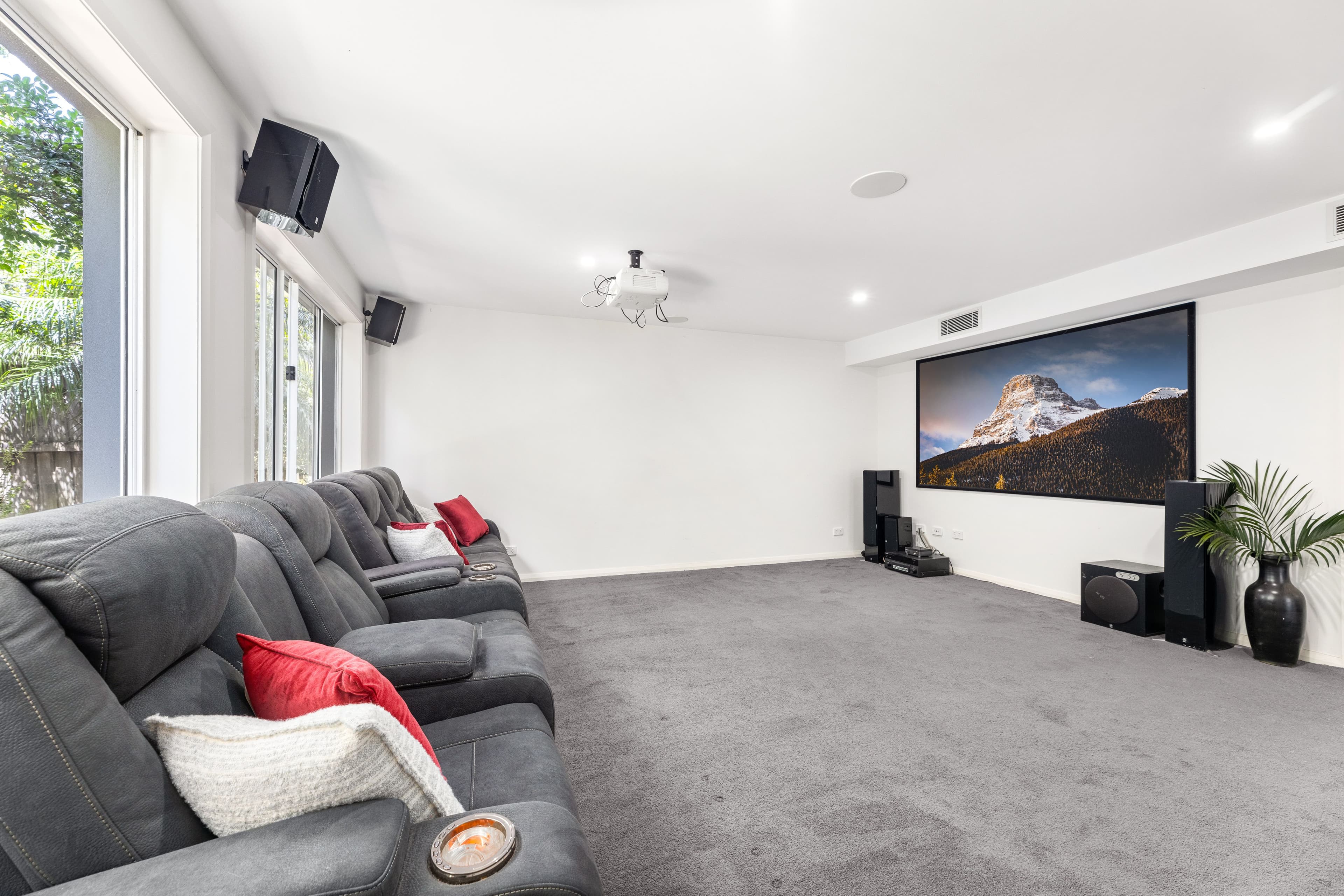 16 Cherrywood Grove, Menai NSW 2234, Menai - Thumbnail 8
