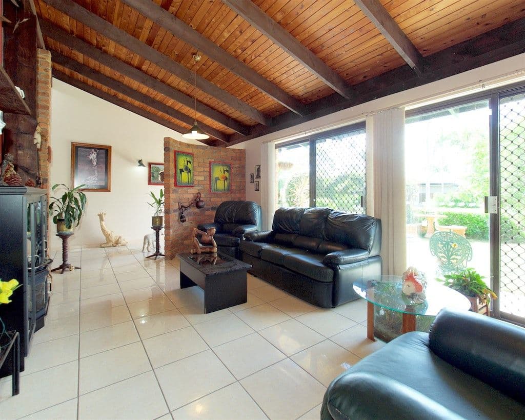 3 La Senda Court, Springwood QLD 4127, Springwood - Thumbnail 2