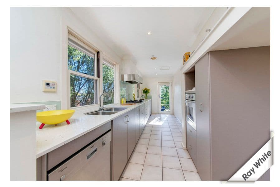 11 Warramoo Crescent, NARRABUNDAH ACT 2604, Narrabundah - Thumbnail 6