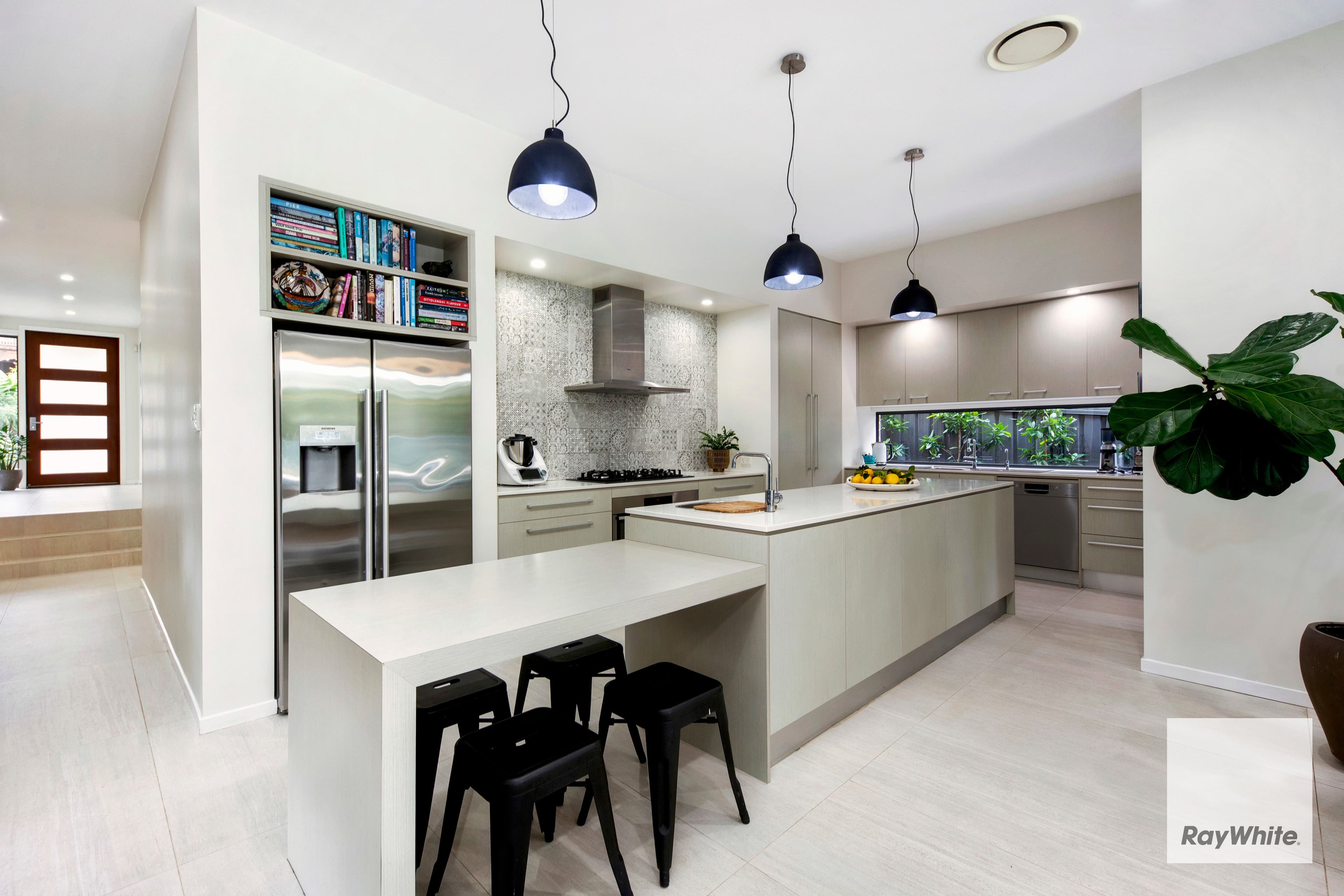 295 Willarong Road, Caringbah South NSW 2229, Caringbah South - Thumbnail 5
