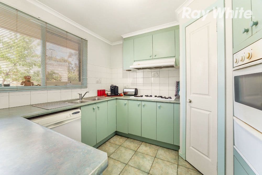49 Josef Avenue, Bundoora VIC 3083, Bundoora - Thumbnail 2
