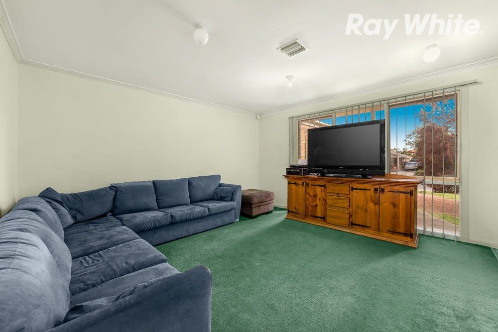 49 Josef Avenue, Bundoora VIC 3083, Bundoora - Thumbnail 3