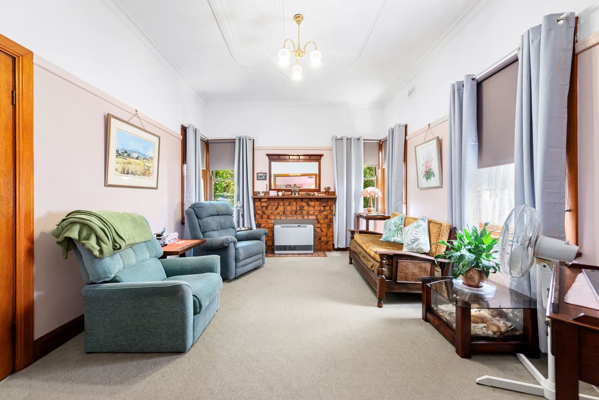 38 Latrobe Road, Morwell VIC 3840, Morwell - Thumbnail 2