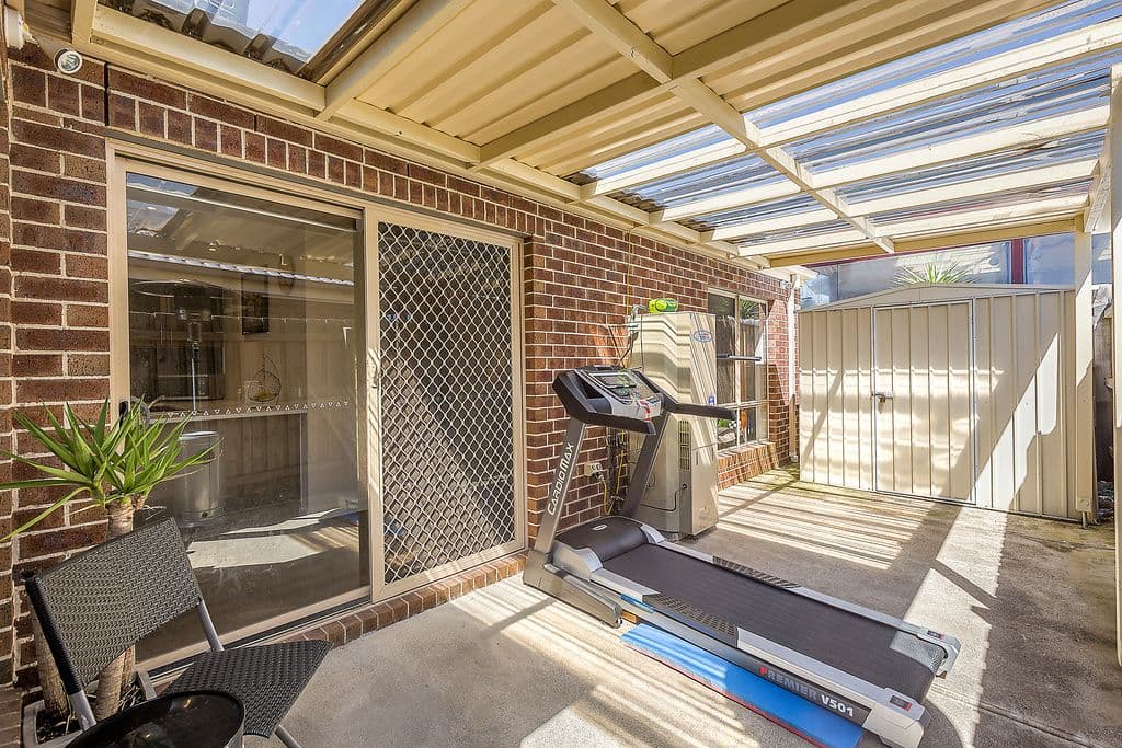 43 Southern Crescent, Craigieburn VIC 3064, Craigieburn - Thumbnail 2