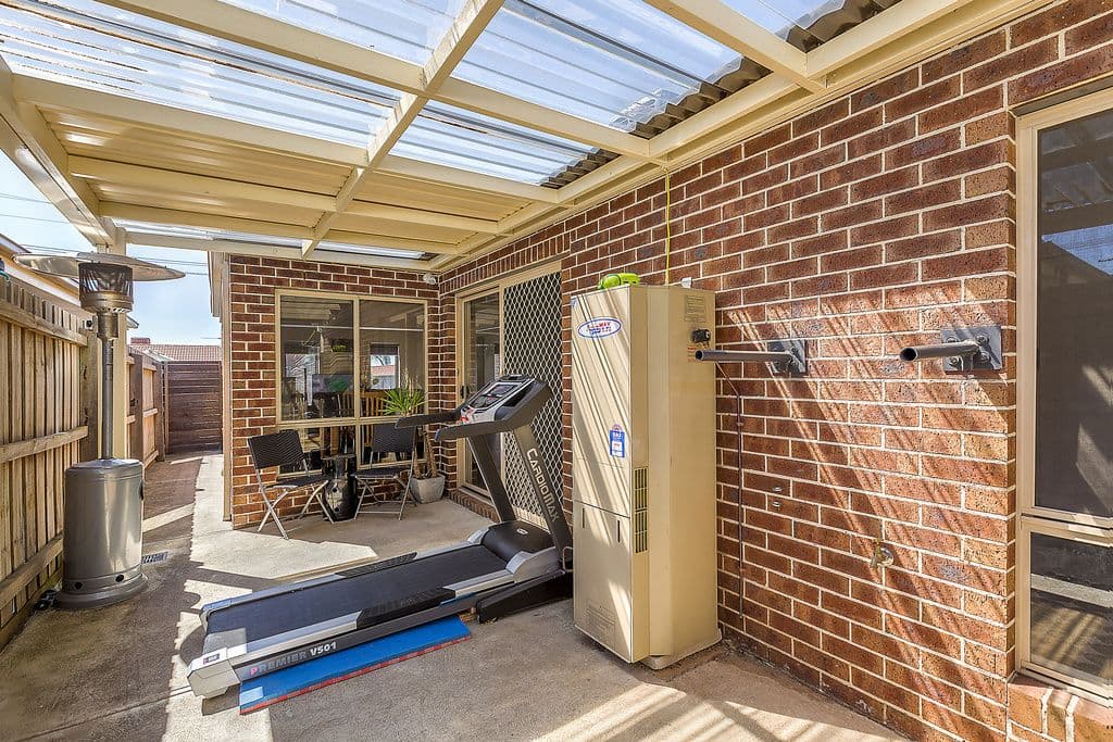 43 Southern Crescent, Craigieburn VIC 3064, Craigieburn - Thumbnail 3