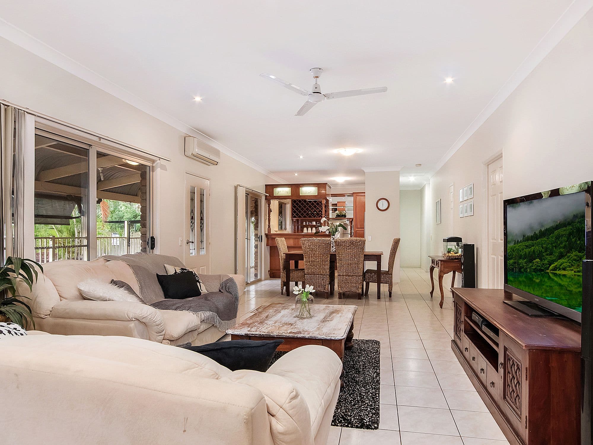 24 Queens Park Circuit, Oxenford QLD 4210, Oxenford - Thumbnail 4
