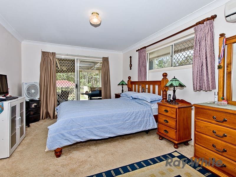13 Hengis Court, Albany Creek QLD 4035, Albany Creek - Thumbnail 6