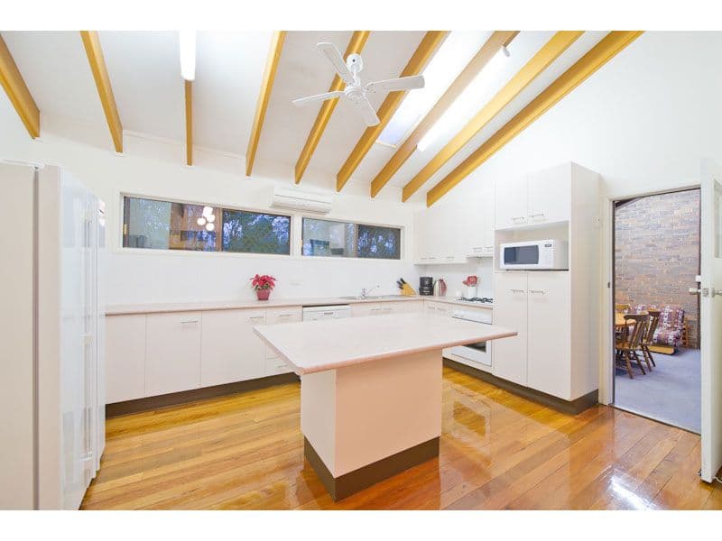 29 Barber Road, FERNY HILLS QLD 4055, Ferny Hills - Thumbnail 3