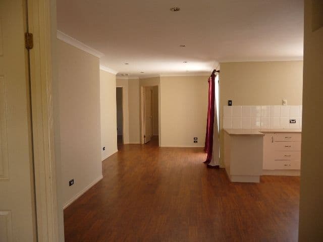 18  Oakwood Drive, WATERFORD WEST QLD 4133, Waterford West - Thumbnail 2
