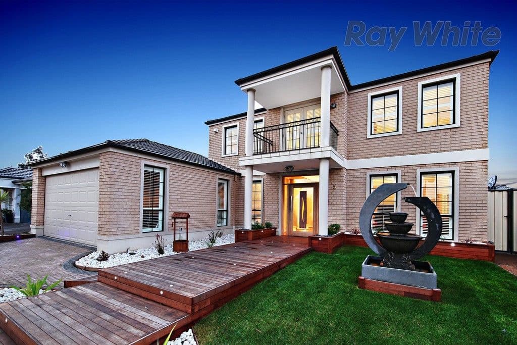 5 Ronaldsay Place, Point Cook VIC 3030, Point Cook - Thumbnail 2