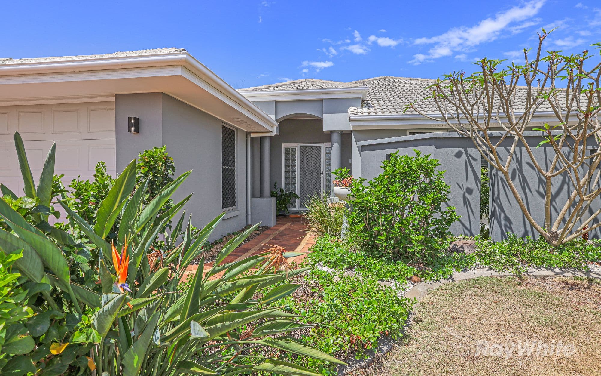 230 Barolin Esplanade, Coral Cove QLD 4670, Coral Cove - Thumbnail 2